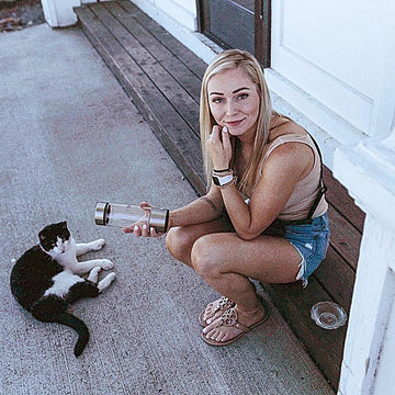 Hydrogen Water: What is it and Why Should You Drink It? - ionBottles