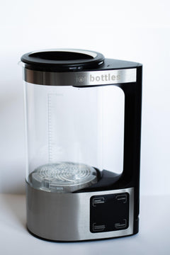 Magnetic Pitcher Lid